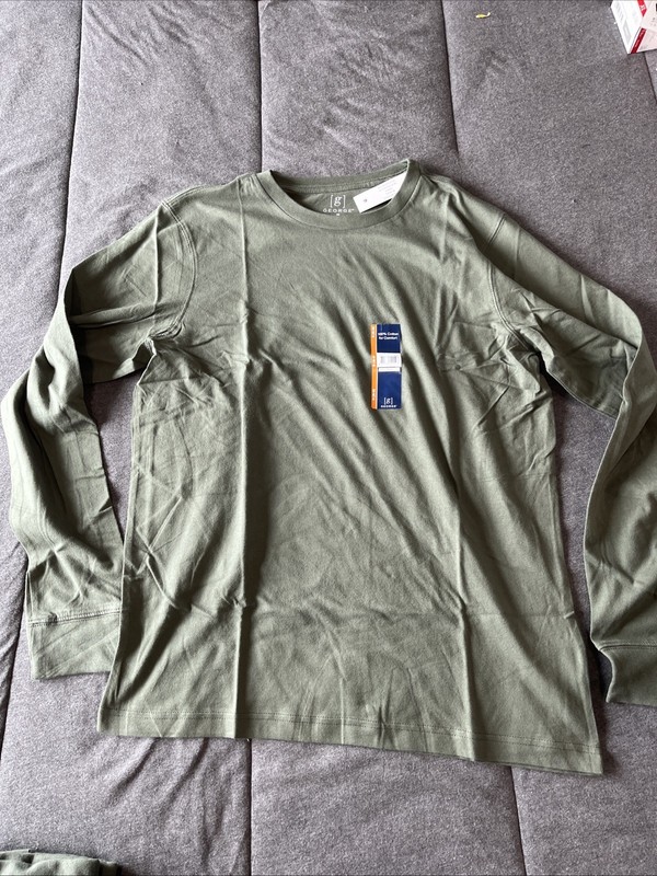 BRAND NEW ” GEORGE ” MEN’S SOLID MILITARY GREEN COTTON LONG SLEEVE Medium