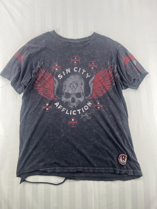 Affliction Sin City American Custom Skull Graphic T-Shirt Medium Black Red