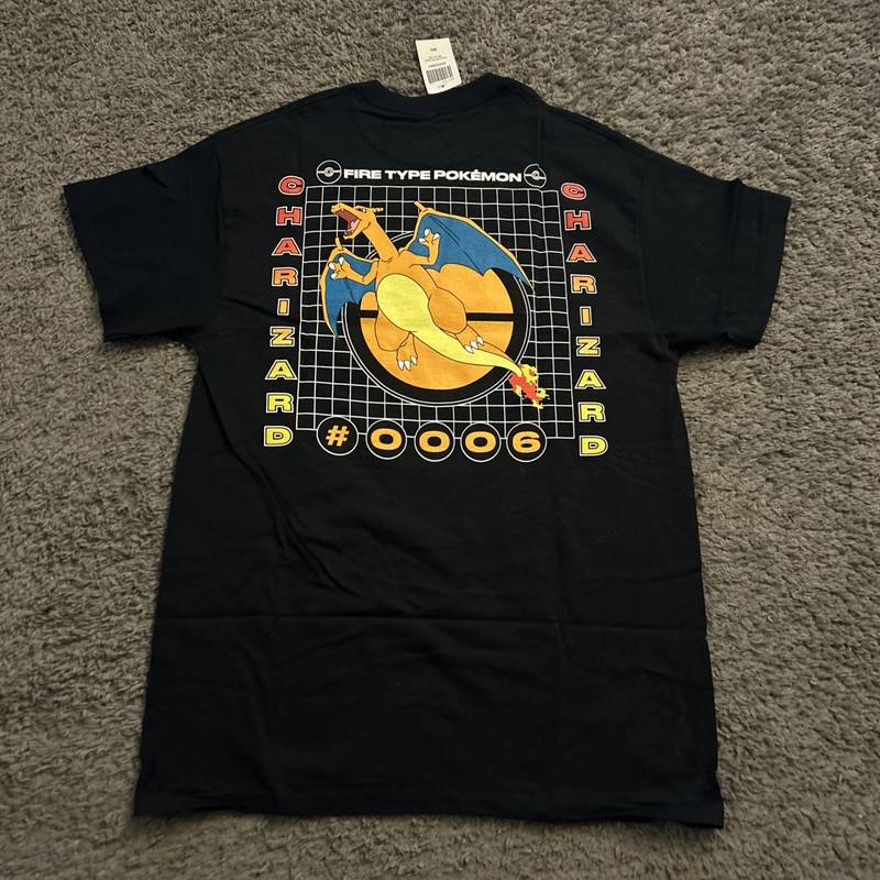Pokemon Charizard Men's Med Fire Type Pokemon Black T-Shirt Double-Sided gallery
