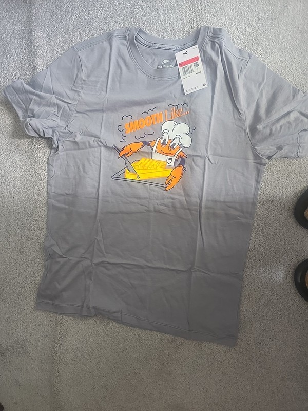 Nike Size L Men’s Gray T-Shirt