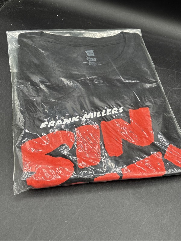 2005 Sin City Frank Miller LARGE Tshirt BRAND NEW Graffiti gallery