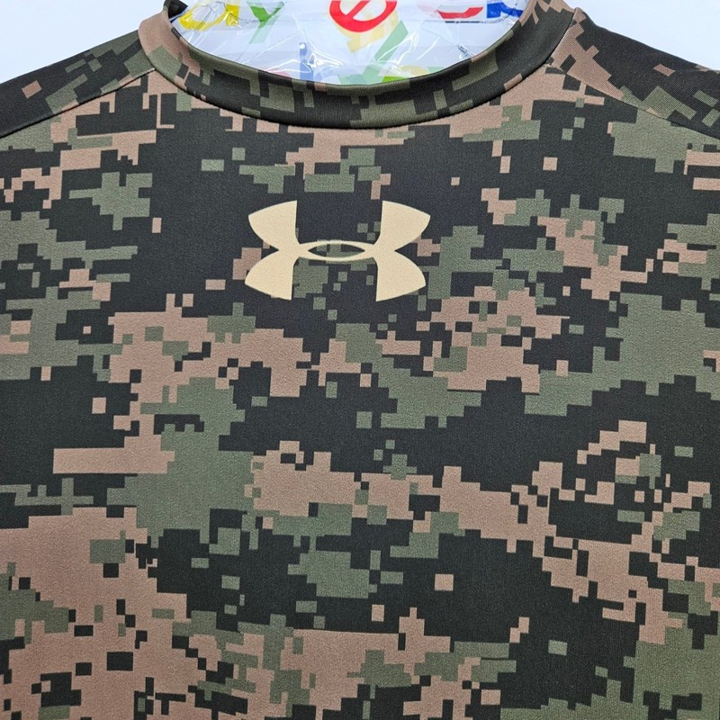 Under Armour Compression Shirt Mens Medium Camo Heatgear Short Sleeve gallery