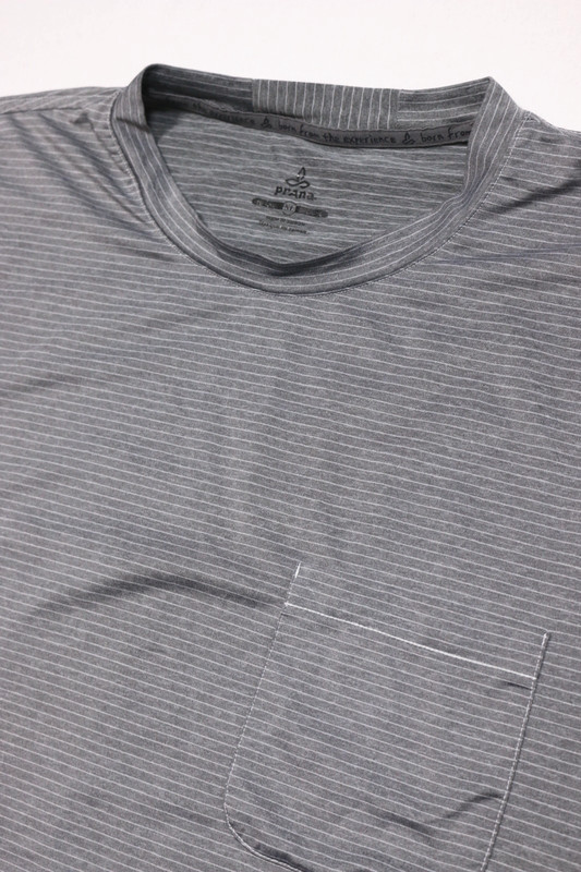 prAna Men’s Pocket Tee XL Gray Striped Lightweight Poly Breathable Activewear