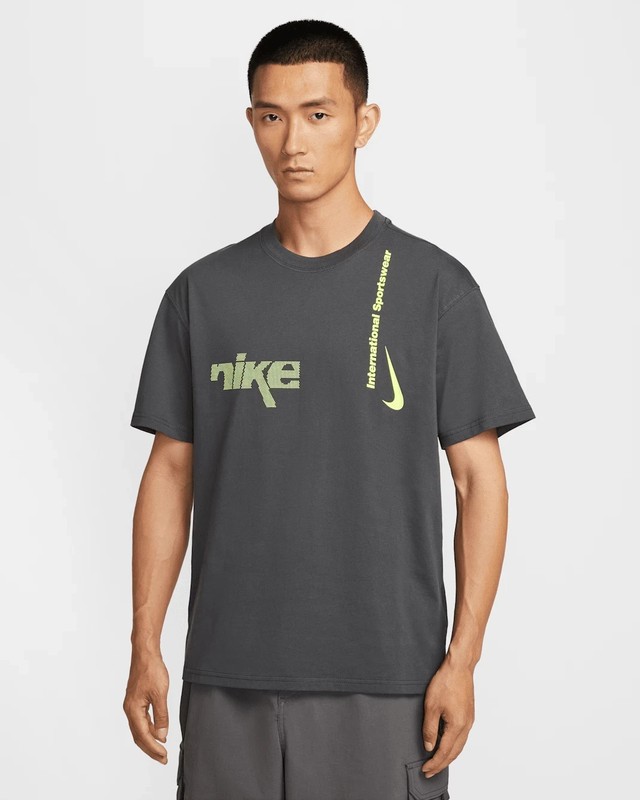 NWT Men’s Nike NSW Sportswear Max 90 Swoosh Sport T-Shirt – Gray Volt HQ9262 – S
