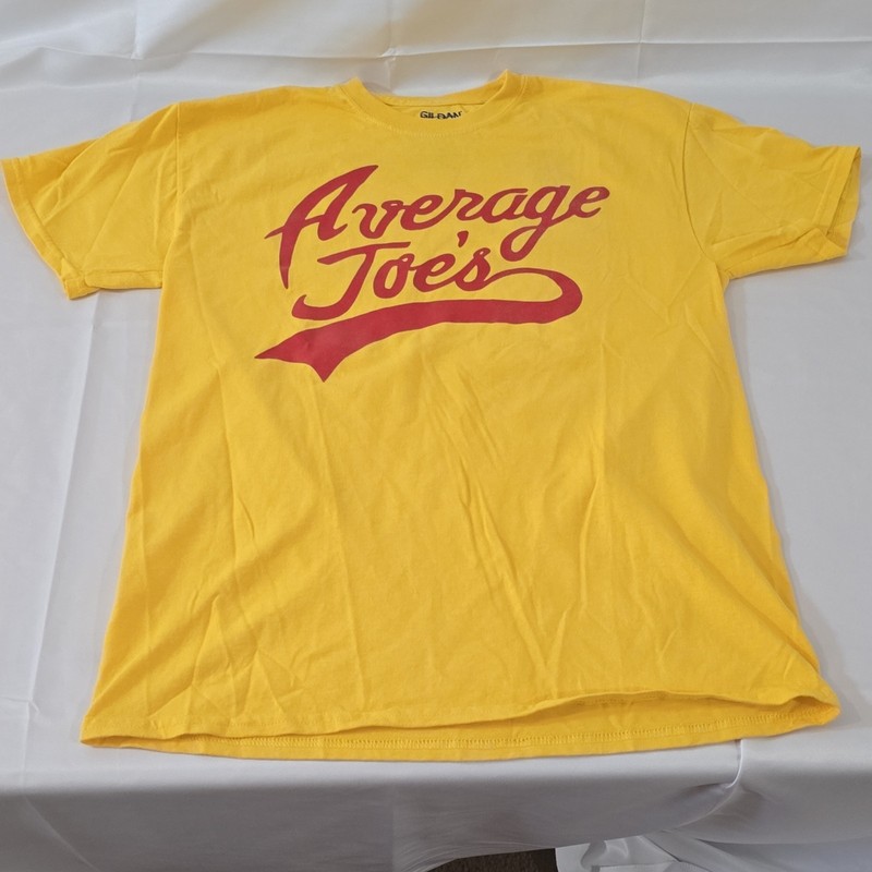 Dodge Ball Movie Average Joe’s Graphic Yellow T-Shirt Size Men’s Medium.