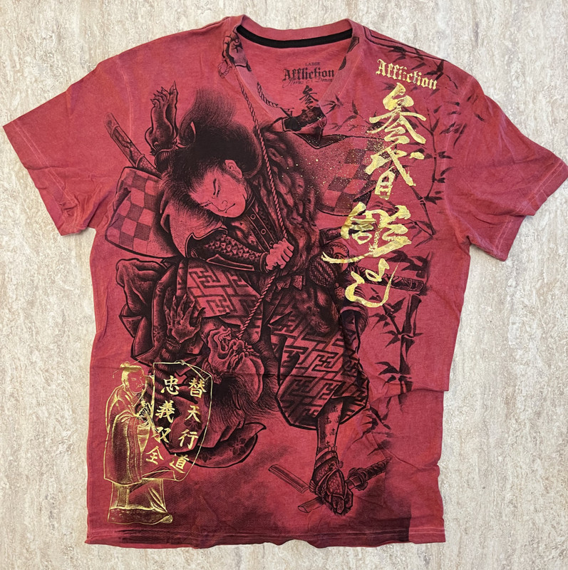 *RARE AFFLICTION HEROS & DEMONS Red Gold Foil Samurai Mens L EXCELLENT CONDITION