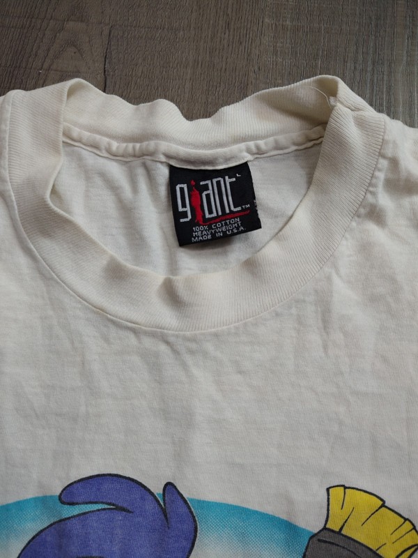 Vintage Looney Tunes 1993 White T-Shirt Size L, Giant Tag gallery