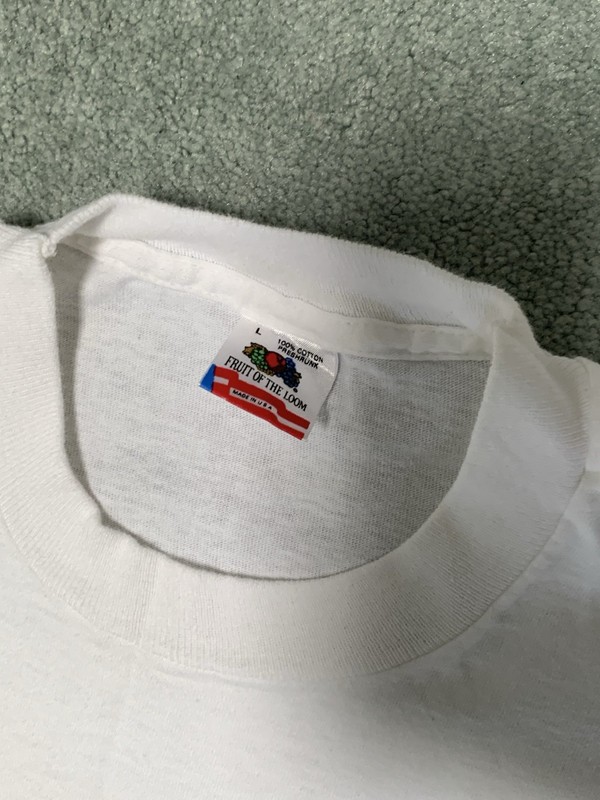 Vintage 🌟Punisher Marvel 1990 Men’s L White original fruit loom Graphic T mint gallery