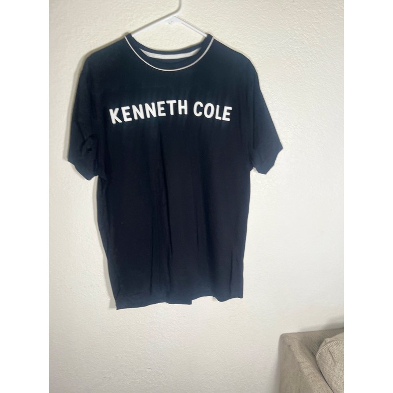 Kenneth Cole XL mens black T-Shirt-used good condition