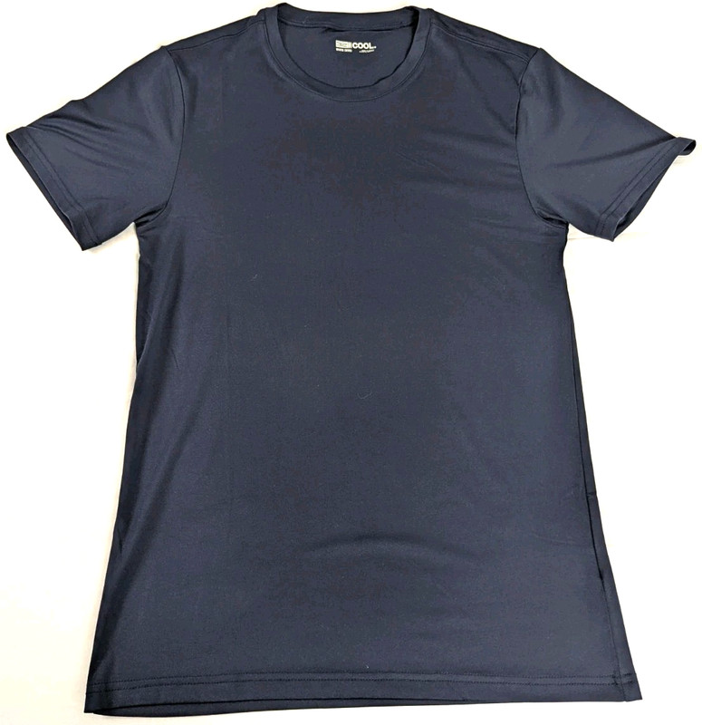 32 Degrees Cool Air Mesh Lightweight Black T-shirt Short Sleeve Crew Neck Size S