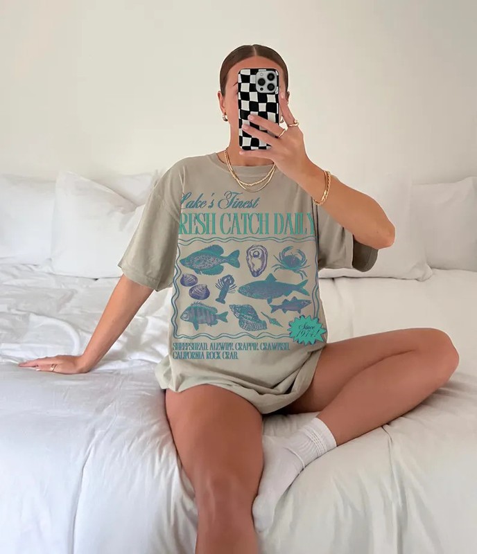 Oversized Fisherman Comfort Tee gallery