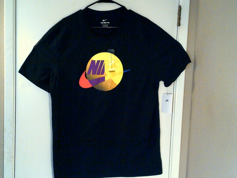 NEW NIKE SPORTWEAR “Icon Futura Vibrant Tee” MEN’S BLACK T-SHIRT XL DX2001-010