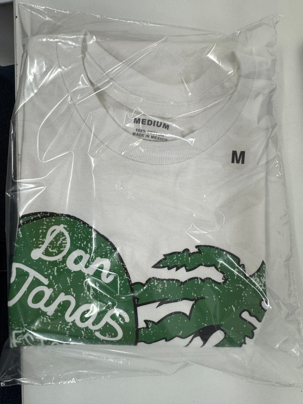 90s DAN TANA'S 'ITALIAN CUISINE PROMO ADULT SHORT SLEEVES T SHIRT TEE gallery