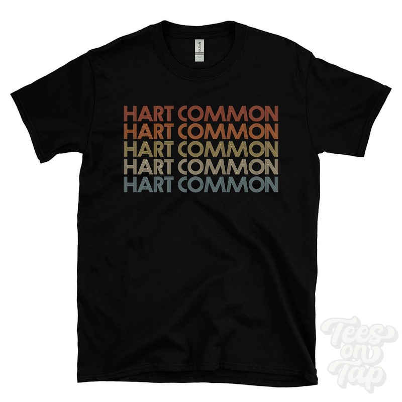 HART COMMON REPEATED RETRO STYLE T-SHIRT mens & womens uk place name gift