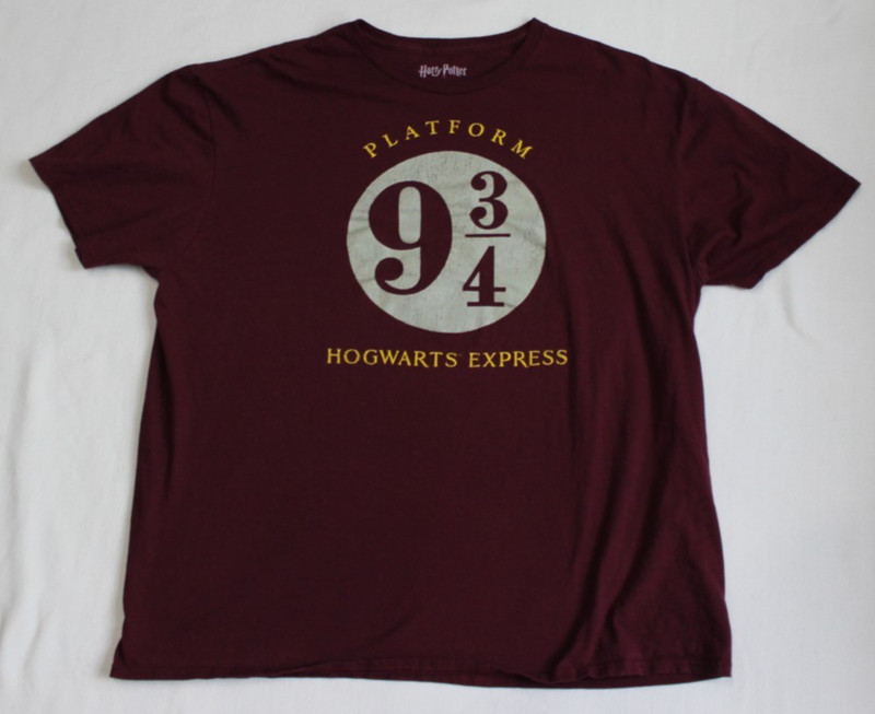 Harry Potter T-Shirt Men’s Size 2XL Burgundy Platform 9 3/4 Hogwarts Express