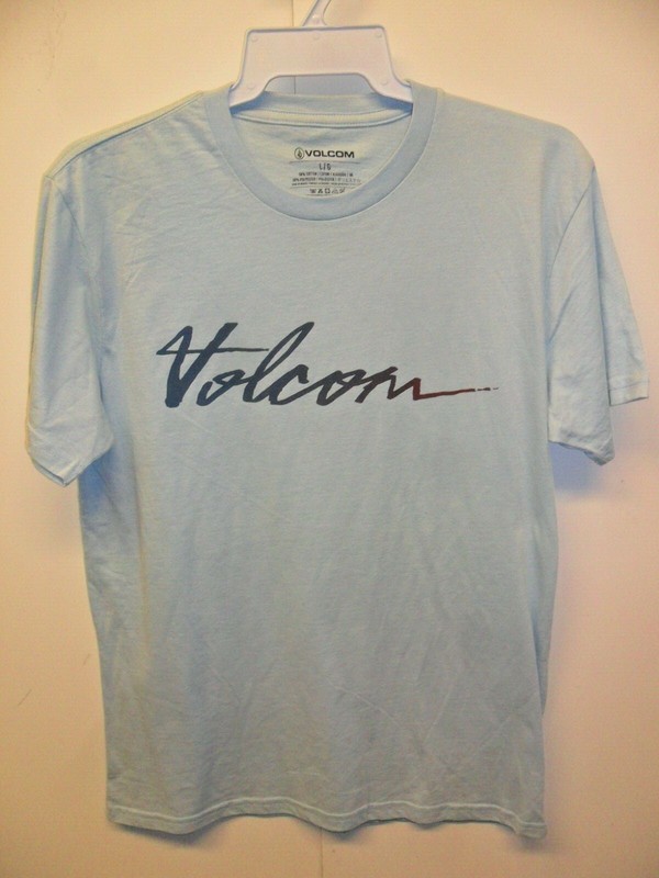 VOLCOM Men’s S/S T-Shirt – LTB – Large – NWT