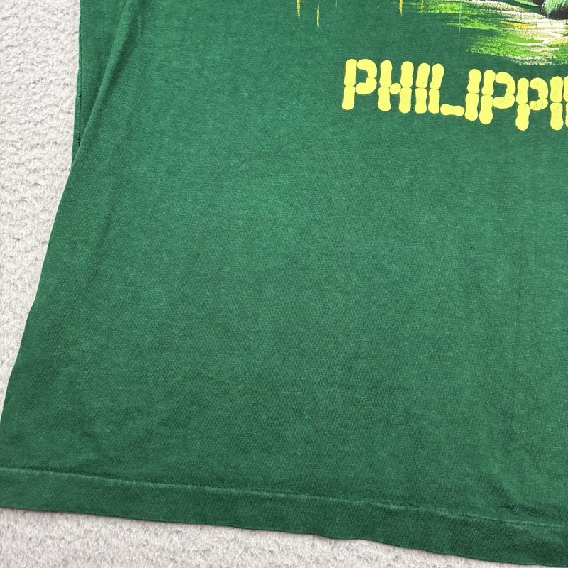 Vintage Dibuho Philippines Hand Painted Tourist T-Shirt Mens Large Green gallery