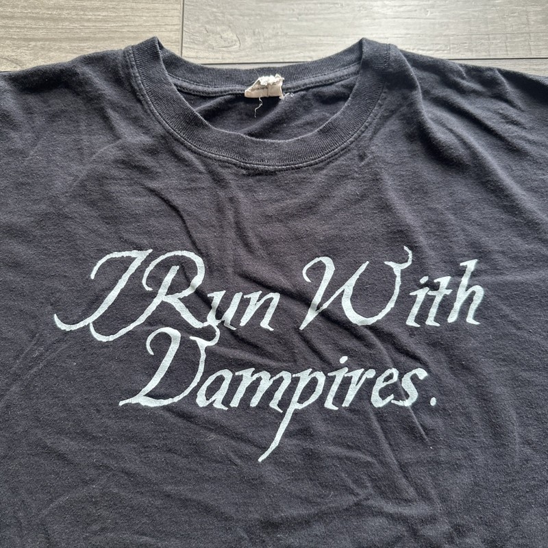 Vintage Y2K Twilight Team Edward I Run With Vampires T Shirt RARE Size XL gallery