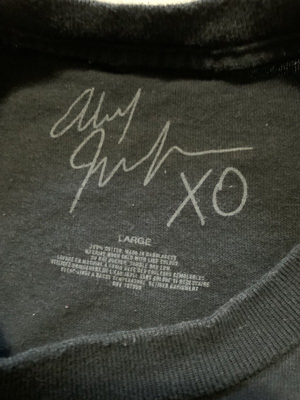 The Weeknd XO Heaven Or Las Vegas Abel Tesfaye Thursday Graphic T-Shirt Sz. L gallery