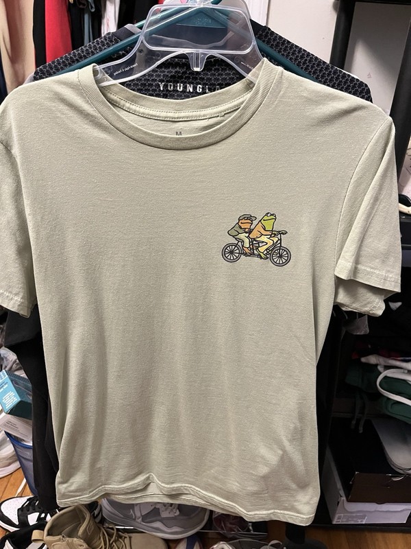 OFFICIAL Licensed Frog and Toad Double-Sided Graphic Print Beige Crew Neck Tee M