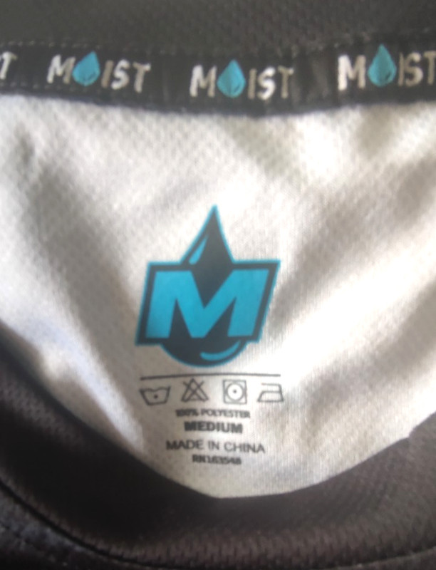 Moist T-Shirt - M (#84A) gallery