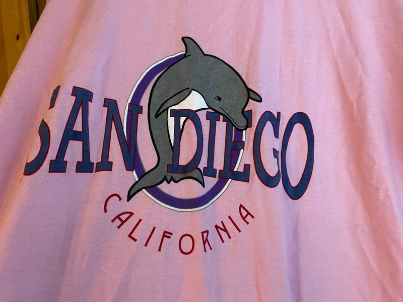 San Diego T-Shirt VTG Adult XL Dolphin Pink Purple White Blue Red USA Made Tee gallery