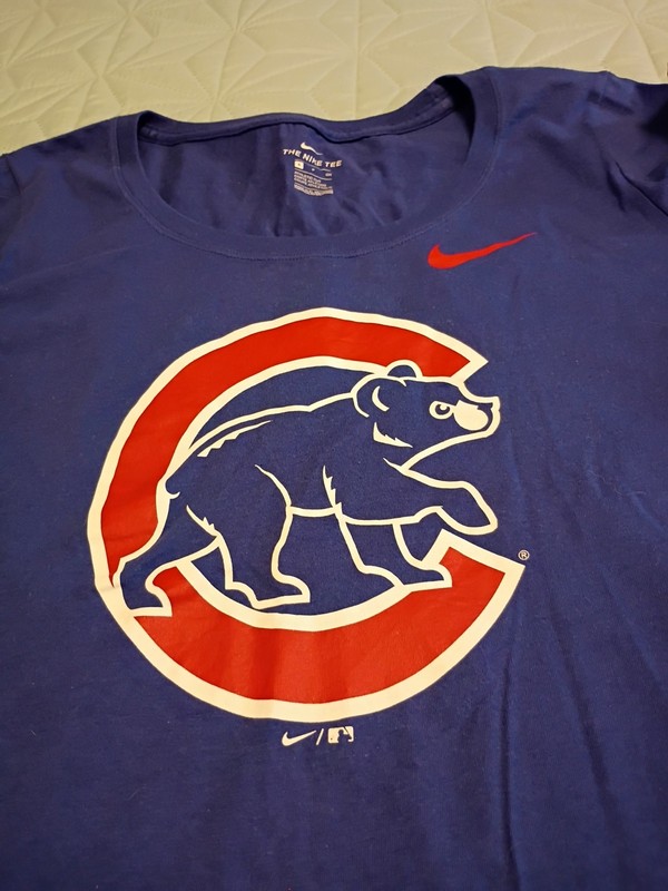 Men’s Nike MLB Chicago Cubs Graphic Logo T-Shirt Blue S