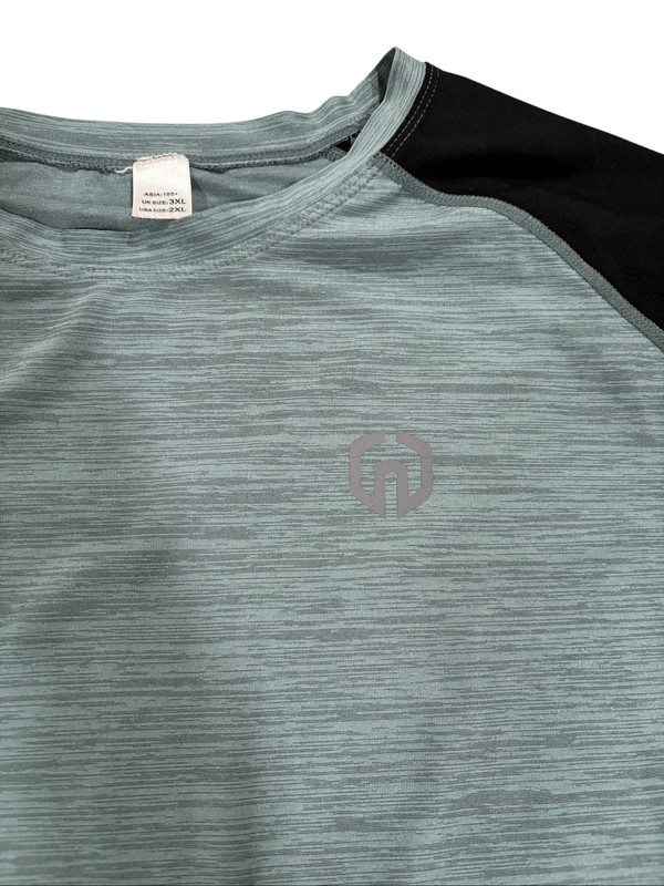 Neleus Dry Fit Logo Muscle Mens Shirt, size 2XL, Green and Black, Long Sleeves