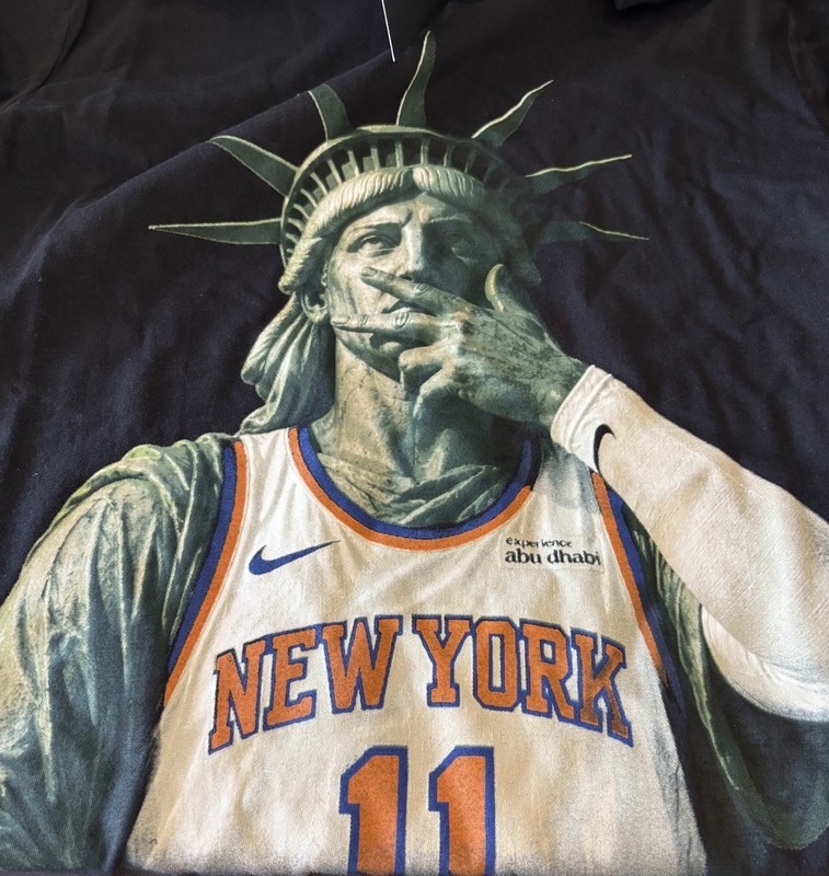 Footlocker x Nike Jalen Brunson Statue Of Liberty Kobe 6 T Shirt Size XL