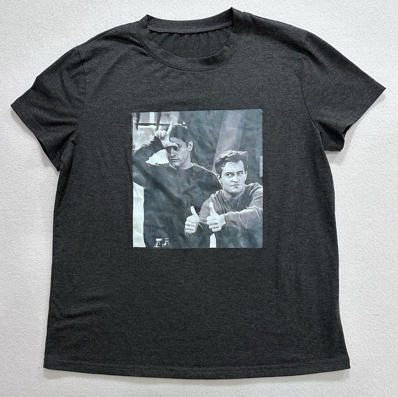 friends tv show t shirt Medium Black
