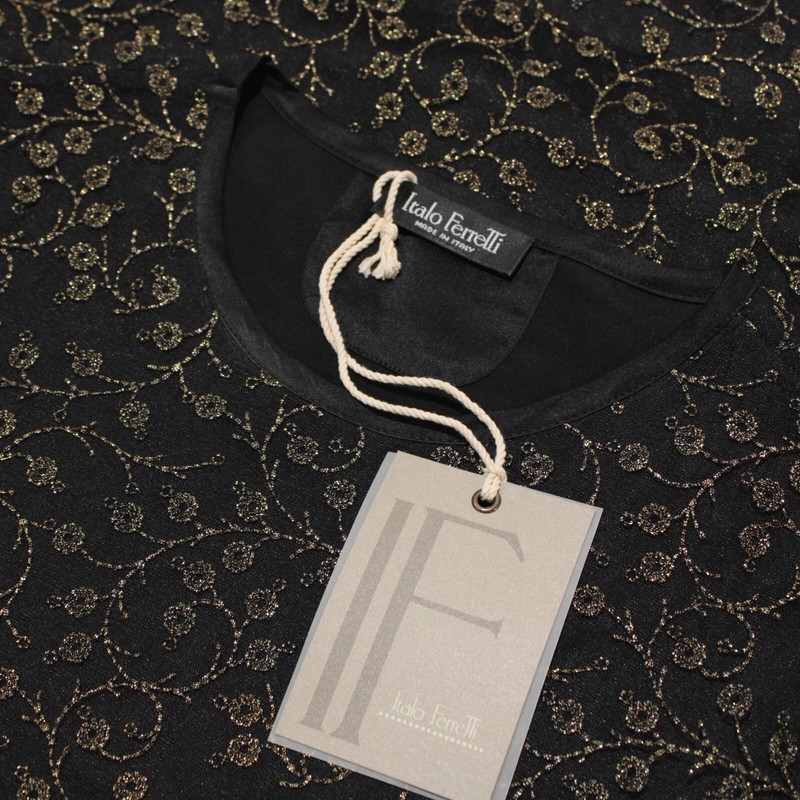 Italo Ferretti NWT Crew Neck T Shirt Size ~Size M In Black With Gold Silk Blend