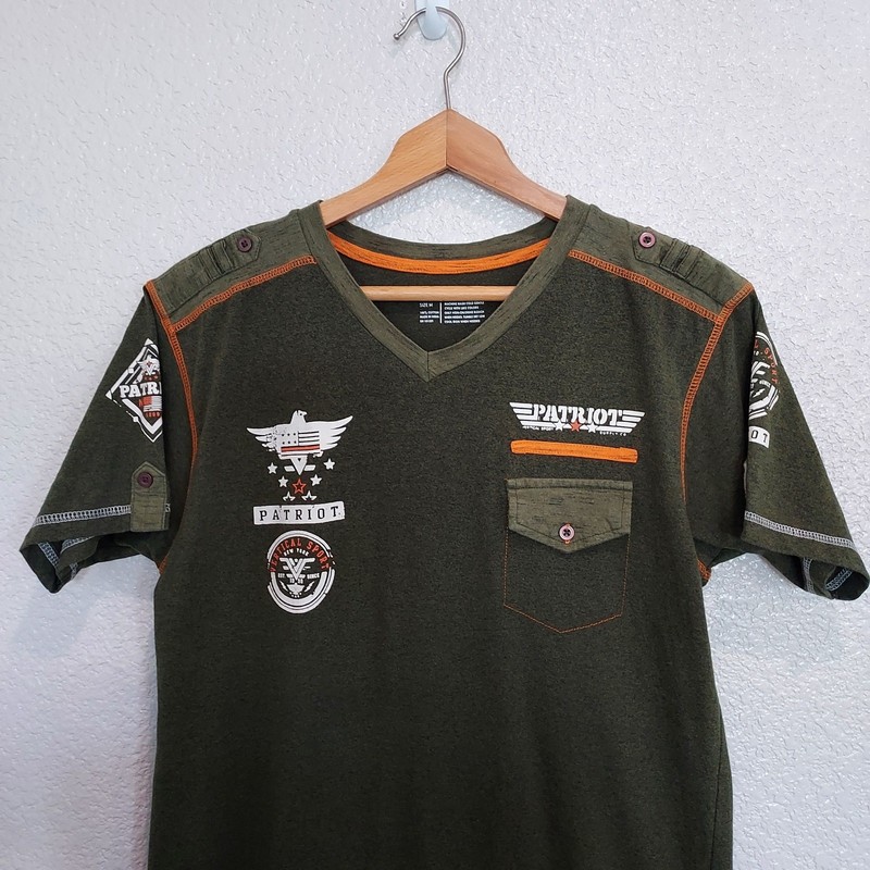 Vertical Sport Green Patriot's Shirt Size M gallery