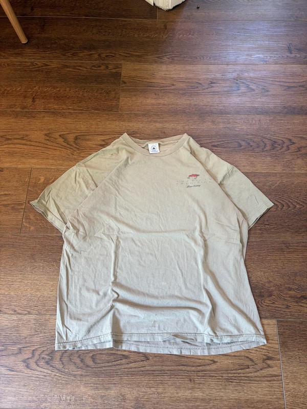 Vintage 00s fishing lure tee