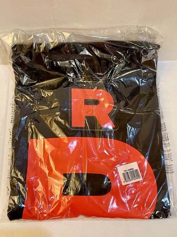 Pokémon Center Team Rocket (Adult XL) T-shirt 2019 New with Tags (Sealed) gallery