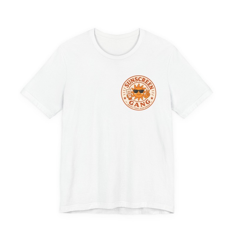 Sunscreen Gang sun with sunglasses T-Shirt | Summer beach vibes