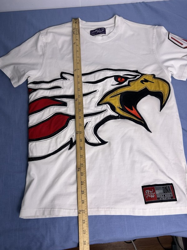 Double Needle brand Men's Screaming Eagle Medium T-Shirt Embroidered gallery