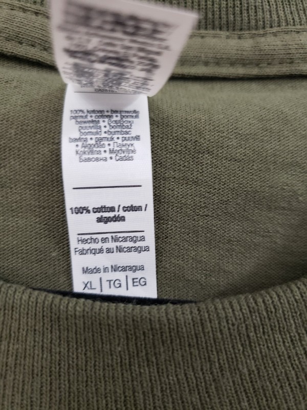 NEVER WORN American Apparel 1301 solid green hunter dark tee short sleeve gallery