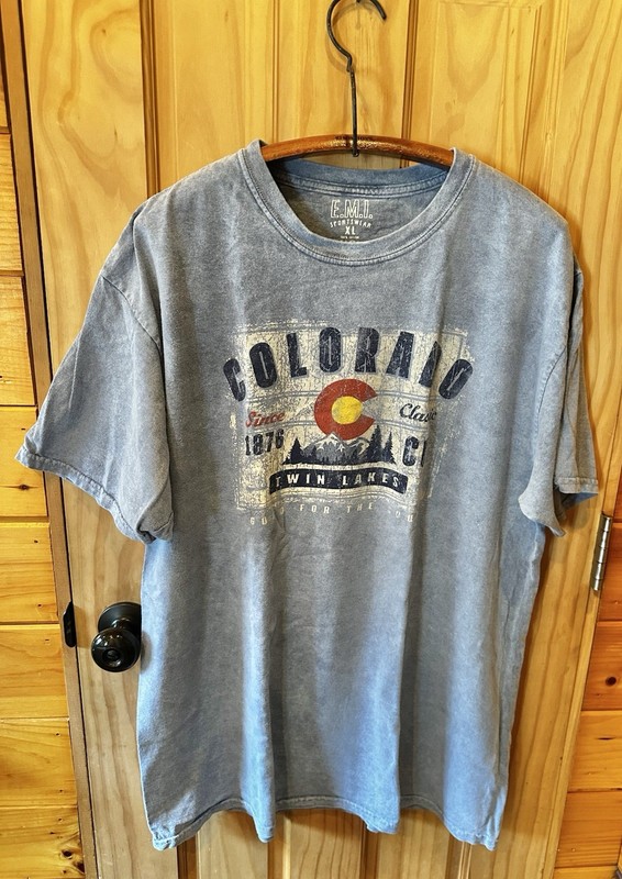Colorado Twin Lakes Men’s T-Shirt XL Faded Blue E.M.I. Sportswear 100% Cotton
