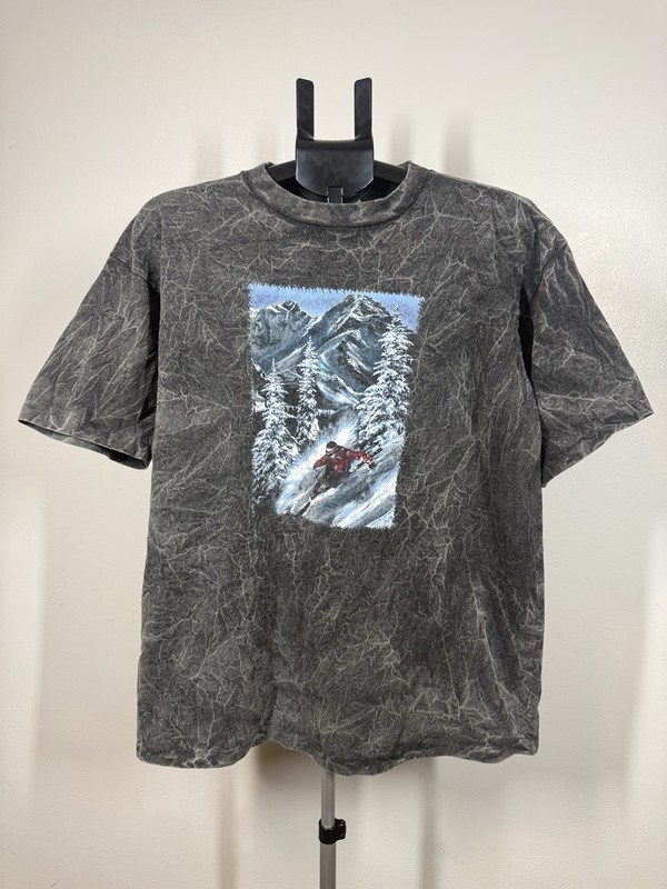 Vintage 90s Prairie Mountain Ski Graphic Large T-Shirt USA Acid Wash Black White