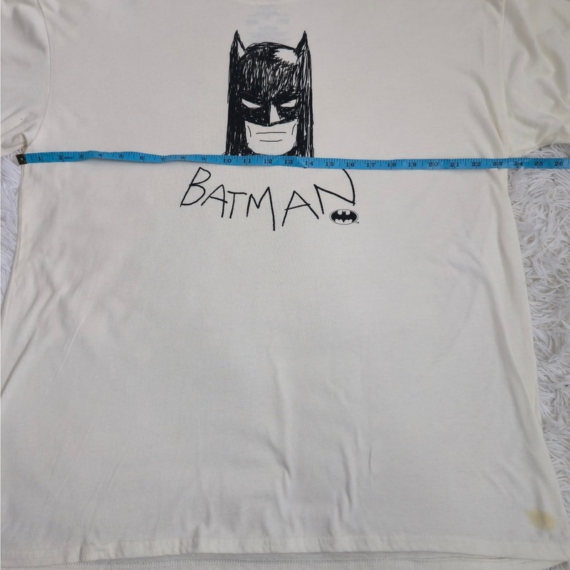 Batman Character Drawing Men's Graphic Tee XL gallery