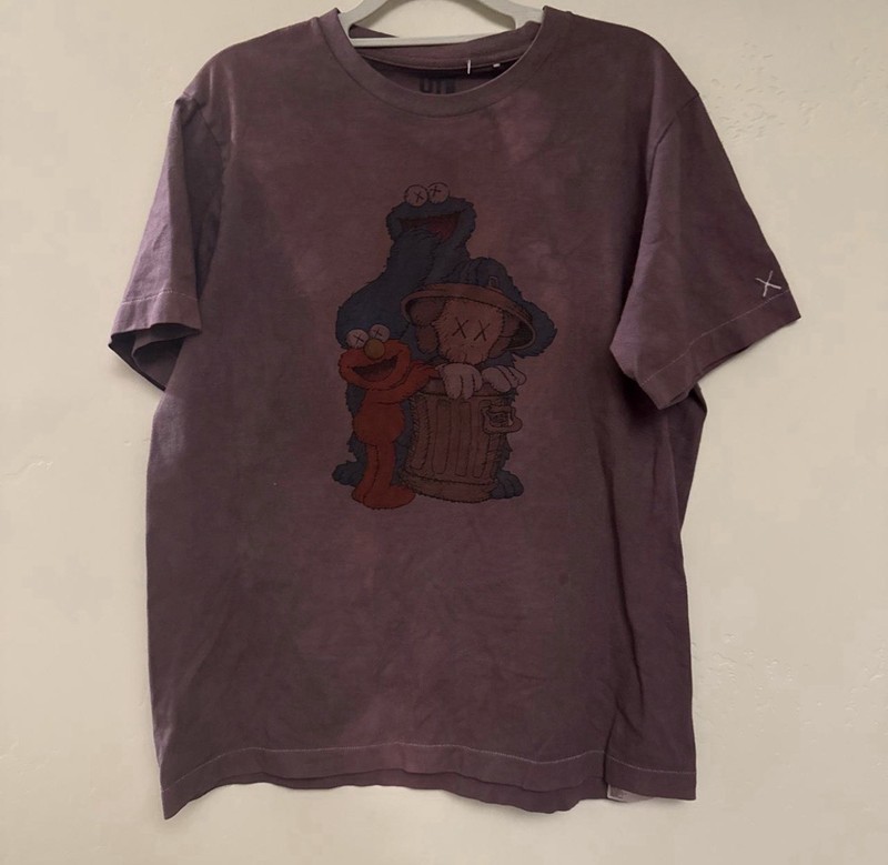 KAWS x Uniqlo Men’s Short Sleeve