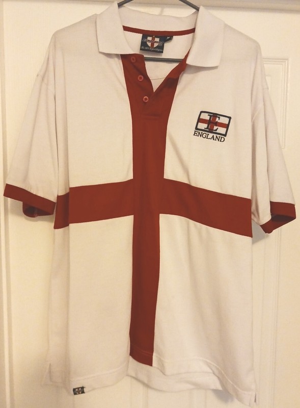Shirt England 2004 White Red 48 Chest 30 Inch Length England Supporters