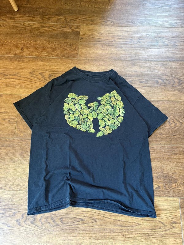 🌿 Vintage Wu-Tang Clan “Weed W” Graphic Tee