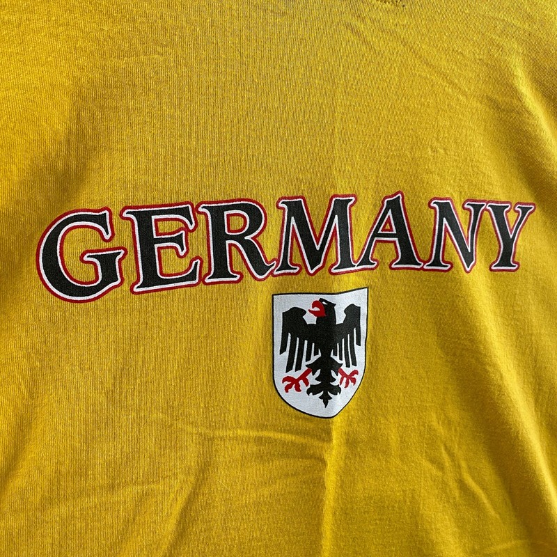 Vintage T-Shirt GERMANY Bundesschild Mens XL Cotton V-Neck Yellow Made in Canada gallery