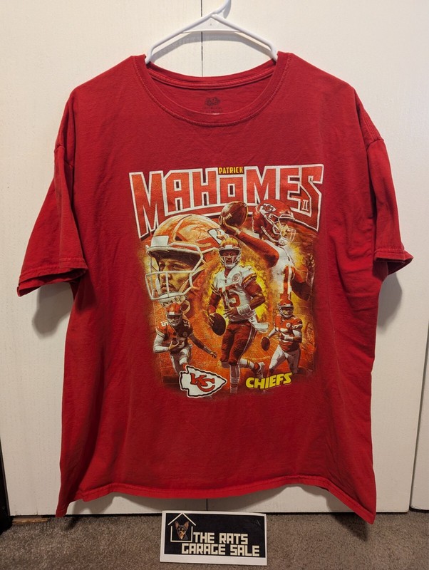 Patrick Mahomes T Shirt Men XL Red KC Short Sleeve NFL AFC West Chiefs