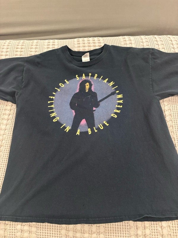Joe Satriani Flying In A Blue Dream Tour 1990 T-Shirt Black XL (2012)