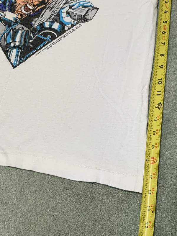 Vintage 🌟Punisher Marvel 1990 Men’s L White original fruit loom Graphic T mint gallery