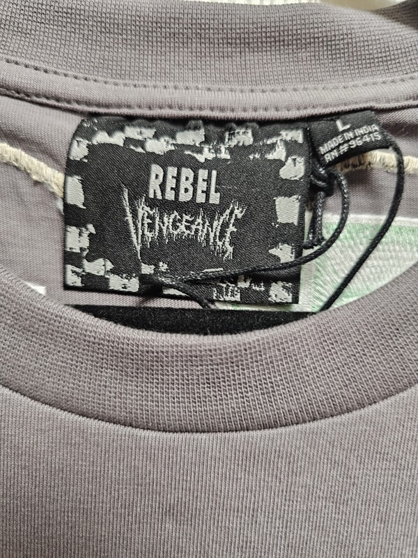 NWT Unisex REBEL VENGEANCE Gray Skull Patch T-Shirt Size L – 100% Cotton gallery