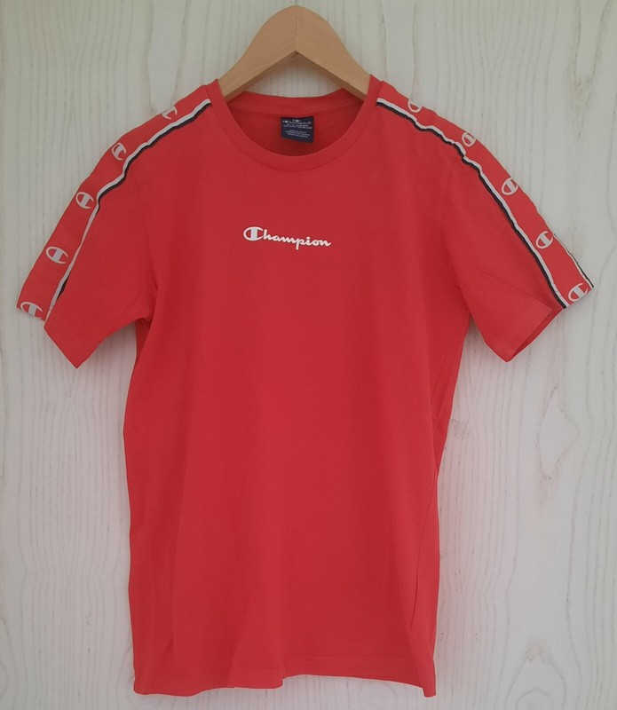 * Champion T-Shirt * Mens * Size 164 * Color Red *