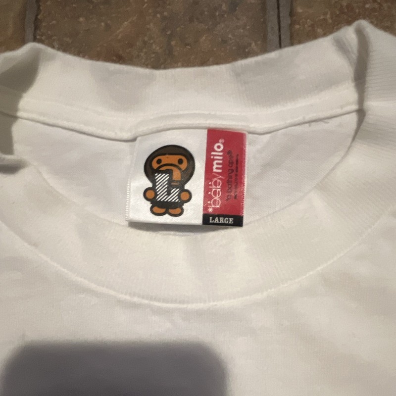 A Bathing Ape BAPE Baby Milo White Logo Graphic Cotton Knit Tee Crew Neck L gallery